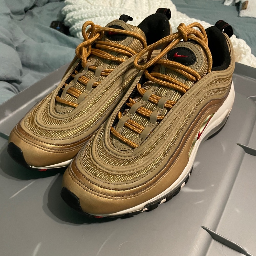 Nike Air Max GOLD